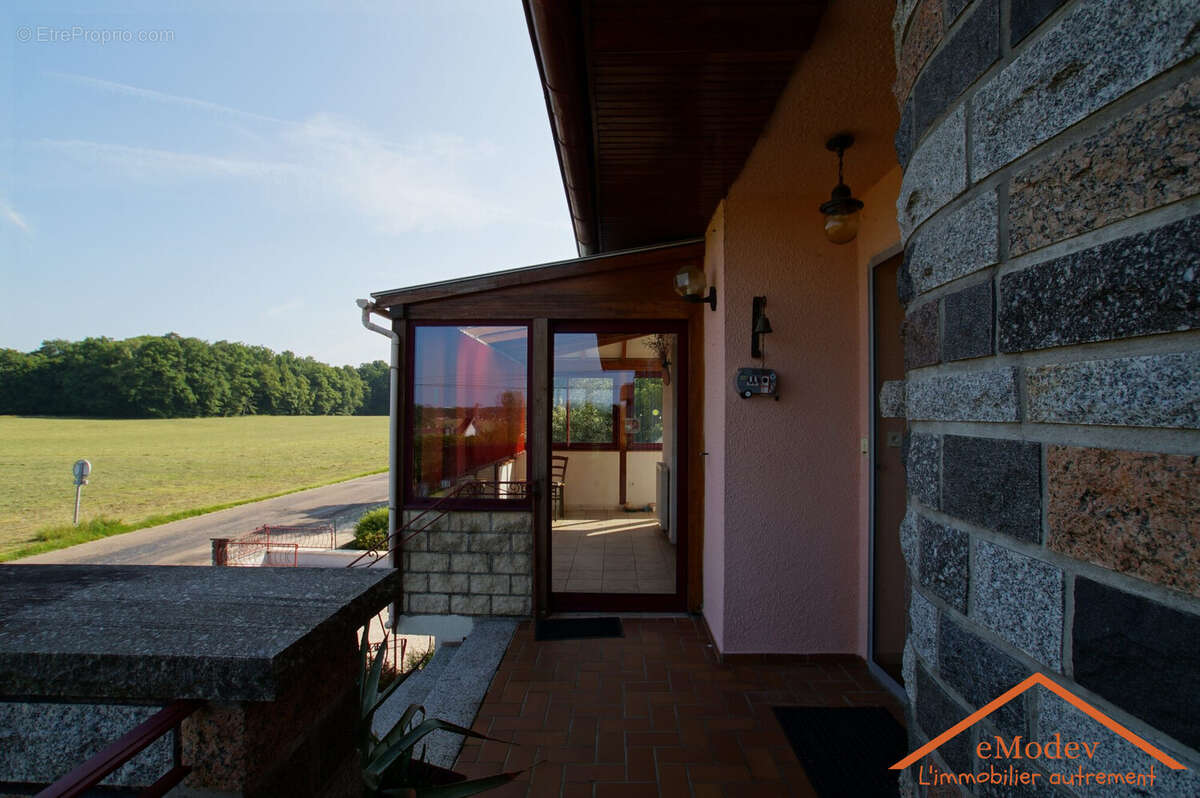 Maison à FONTAINE-LES-LUXEUIL