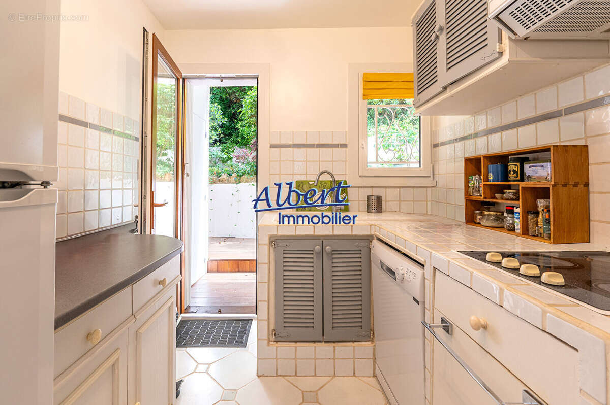 Appartement à SANARY-SUR-MER