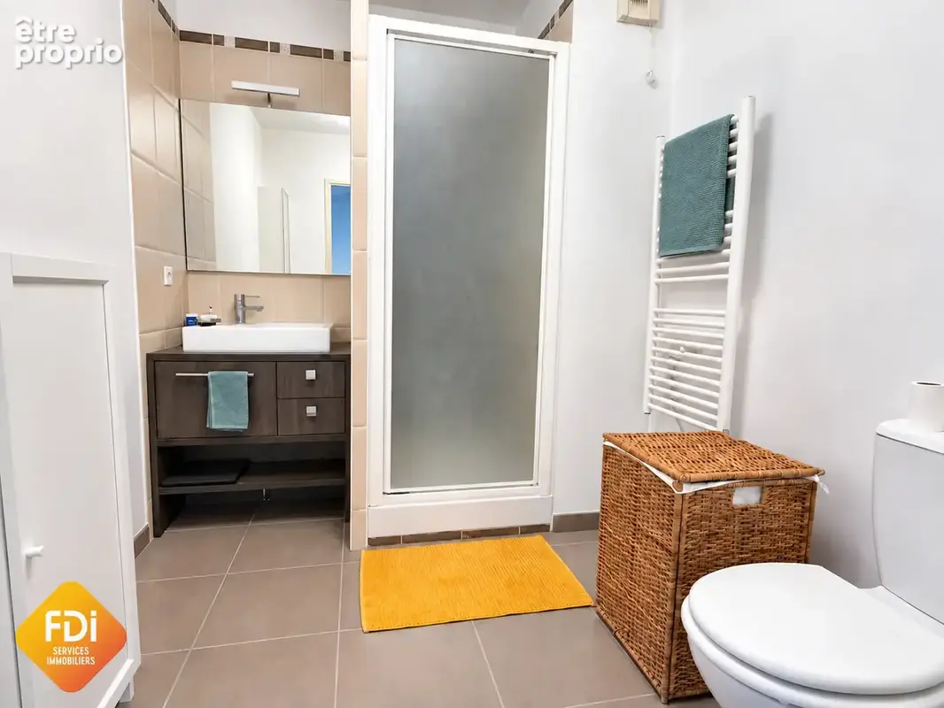 Port Marianne - T2 + parking - 44m2 - photo 4