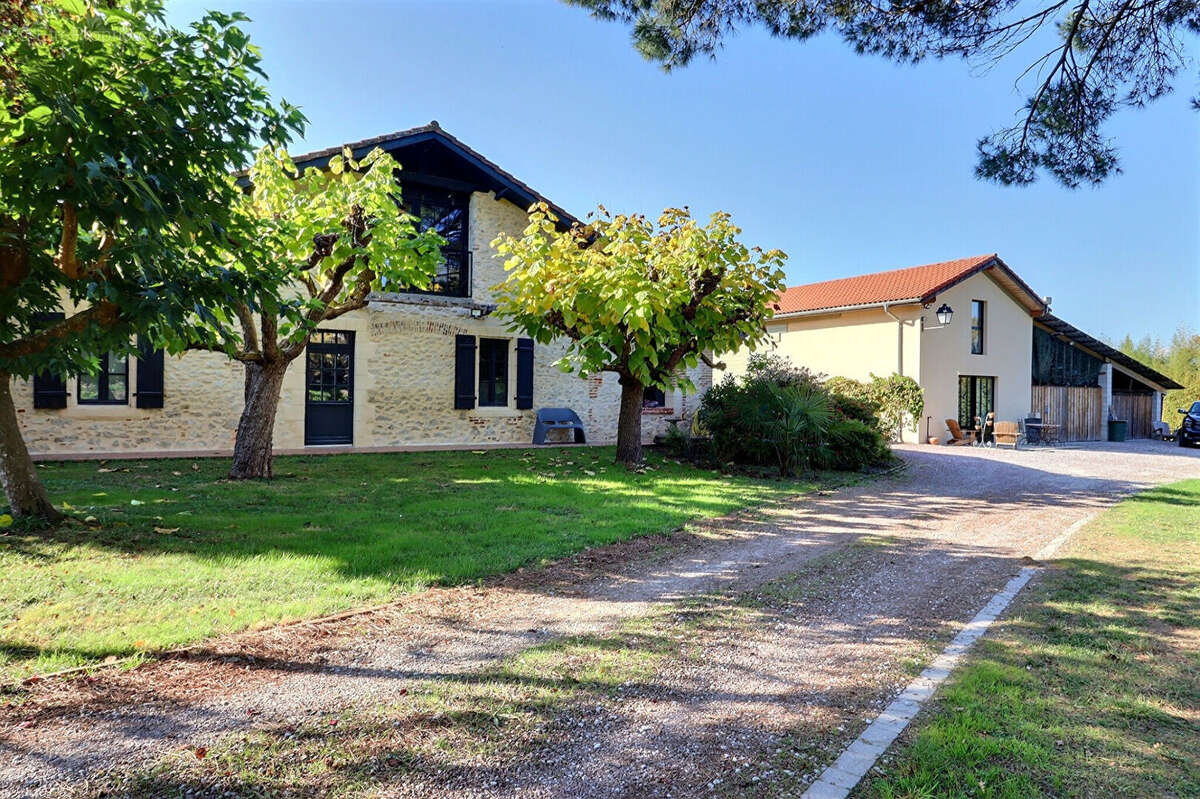 Maison à SAINT-SEVER