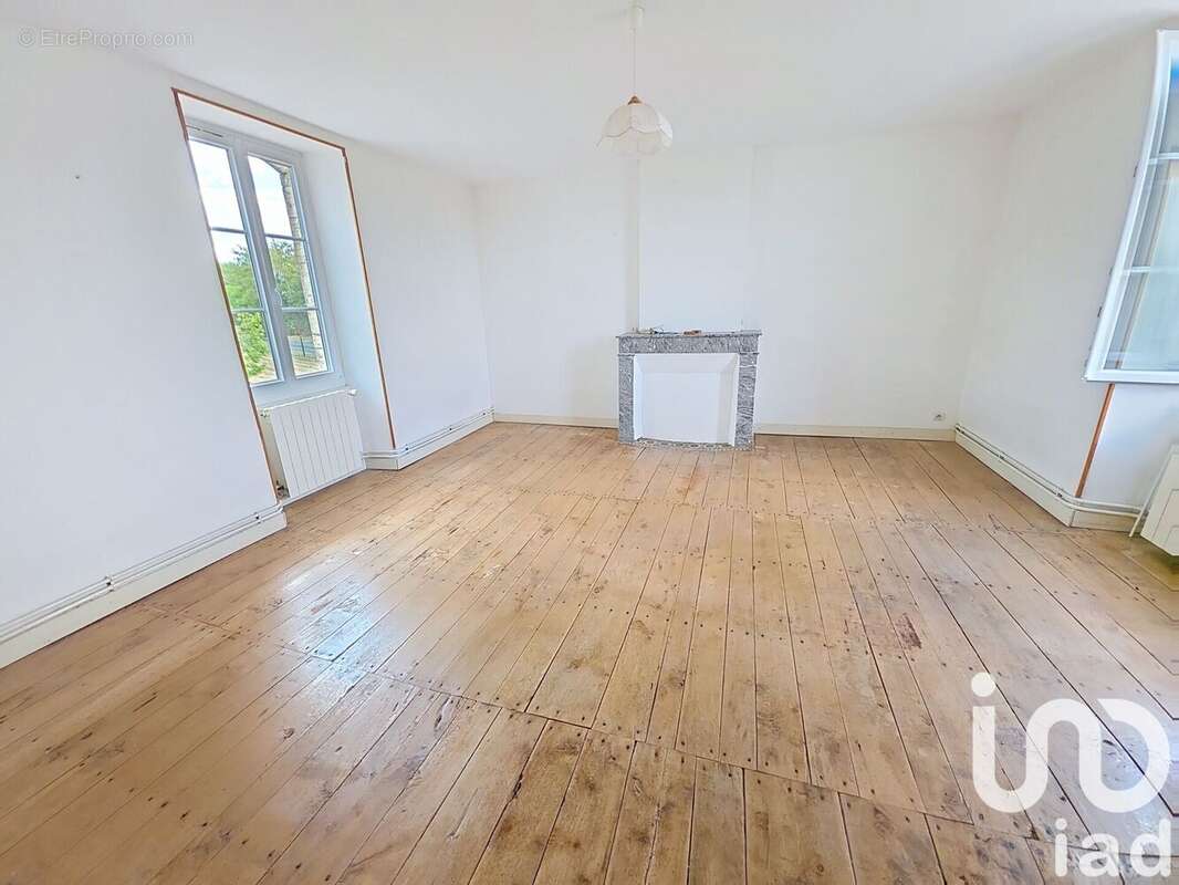 Maison 129 m² à Feuillade  - photo 9