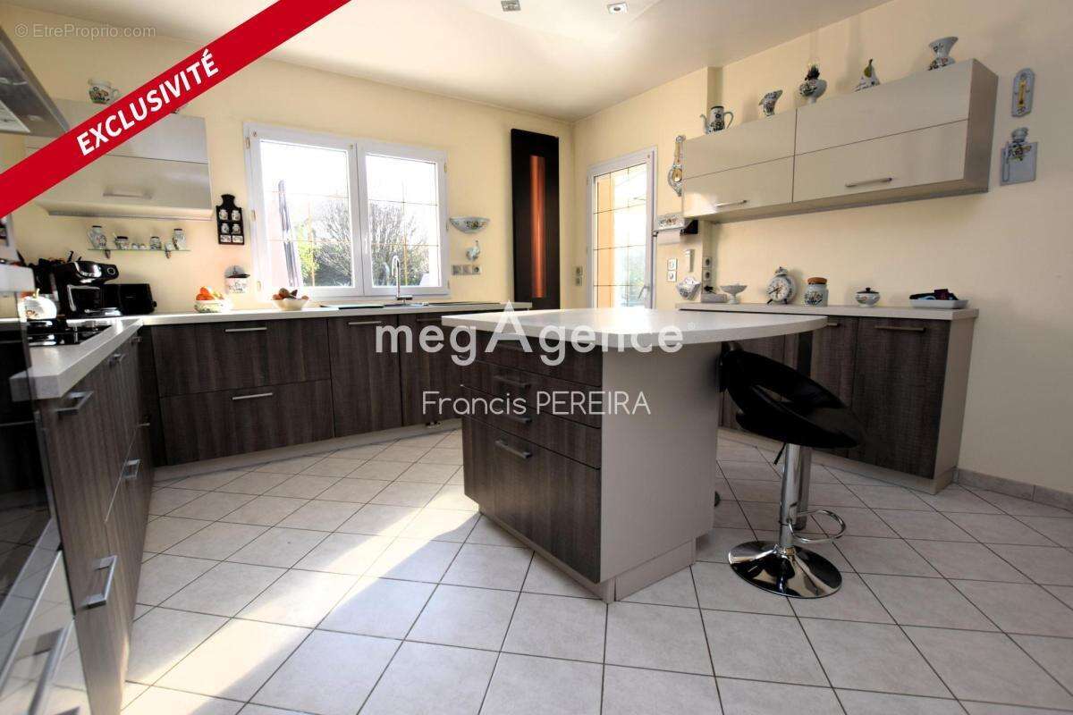 Maison à LES ALLUETS-LE-ROI