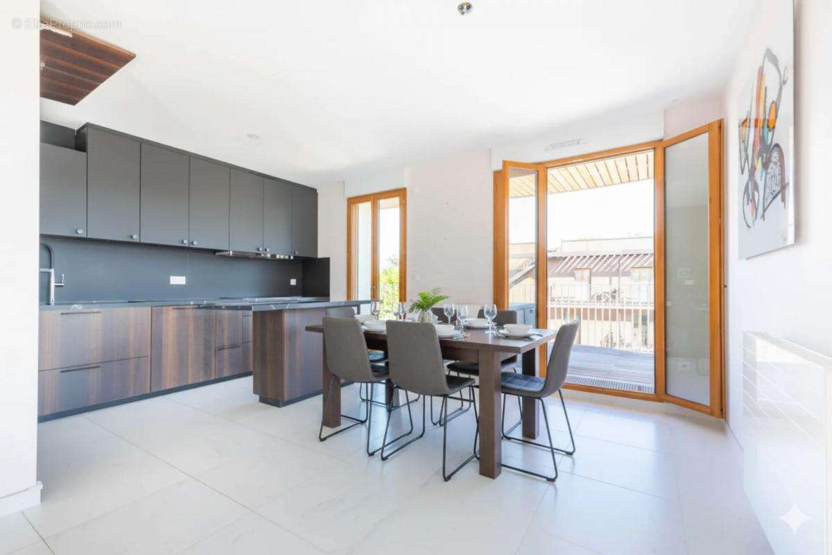 Appartement à LE VESINET