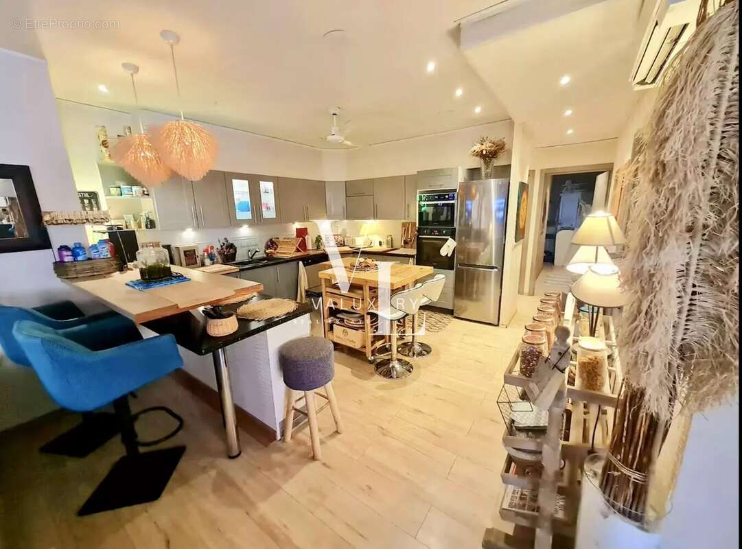 Appartement à COGOLIN