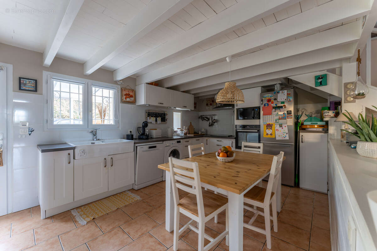 Maison à LESTIAC-SUR-GARONNE