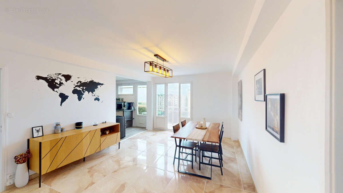 Appartement à SAINTE-FOY-LES-LYON