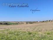 Terrain à LEVIGNAC-DE-GUYENNE