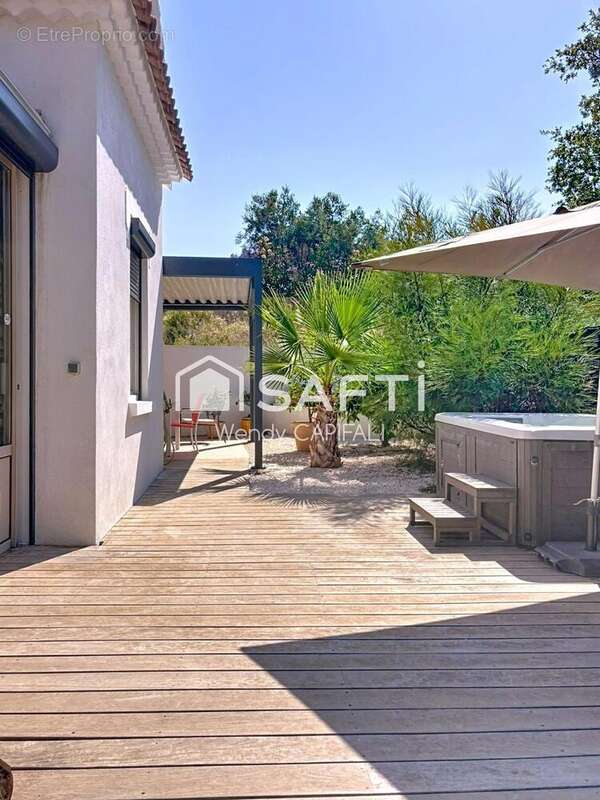 Photo 3 - Maison à HYERES