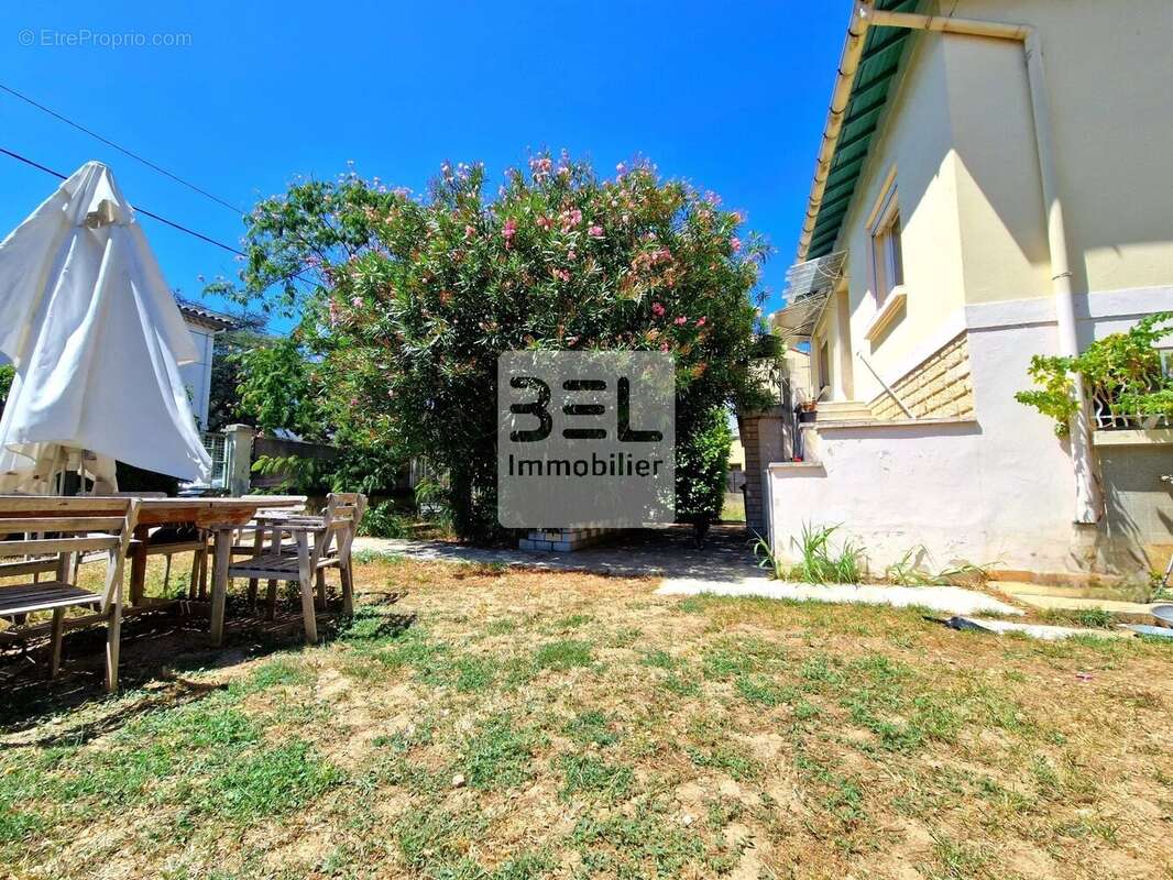 Maison à BAGNOLS-SUR-CEZE