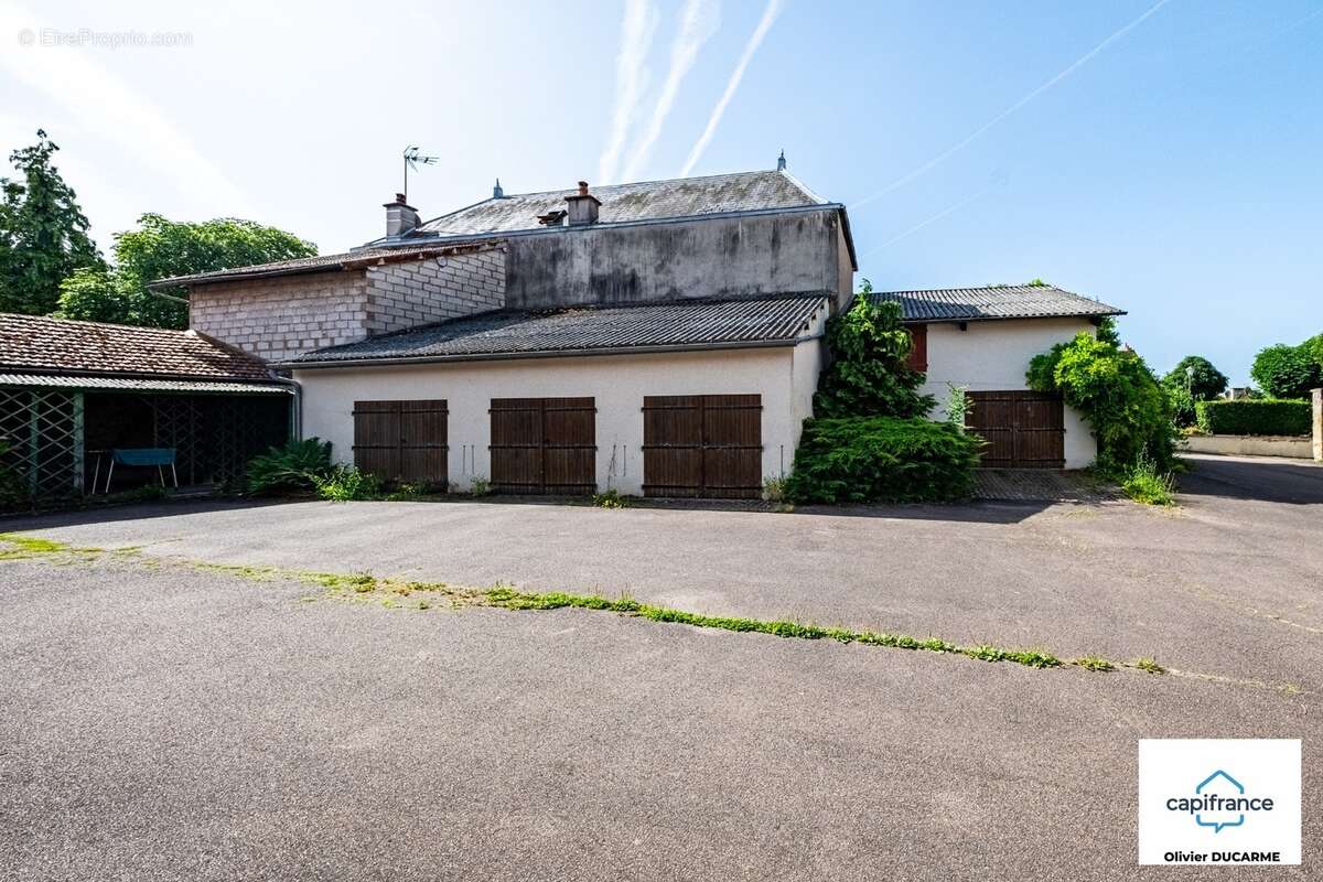 Appartement à vendre 5 pièces ARNAY LE DUC (21) de 93 m² avec garage, place de parking et grand grenier - photo 13