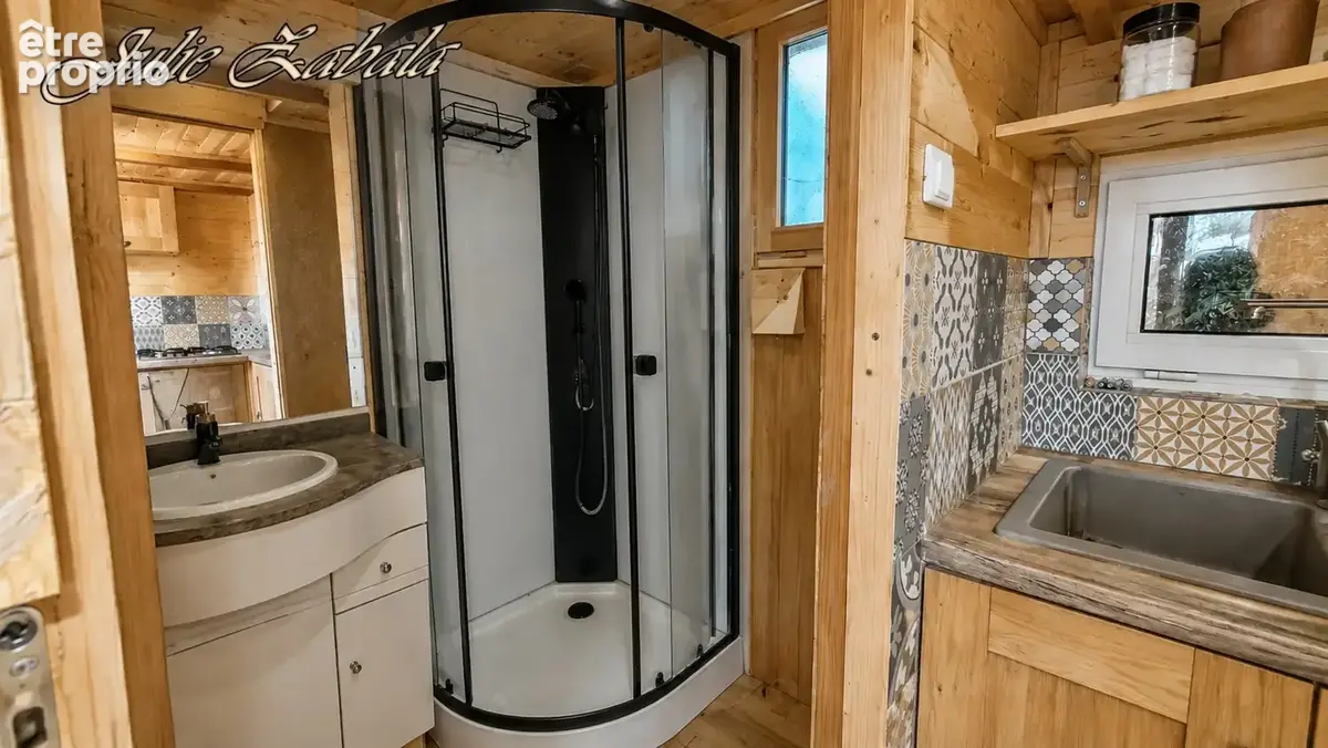 Bungalow en bois avec terrain privatif, terrasse et cave – PRL - photo 6