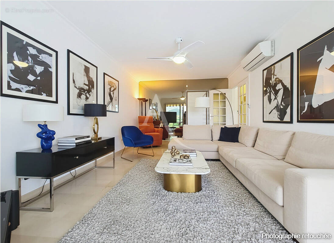 Appartement à MANDELIEU-LA-NAPOULE