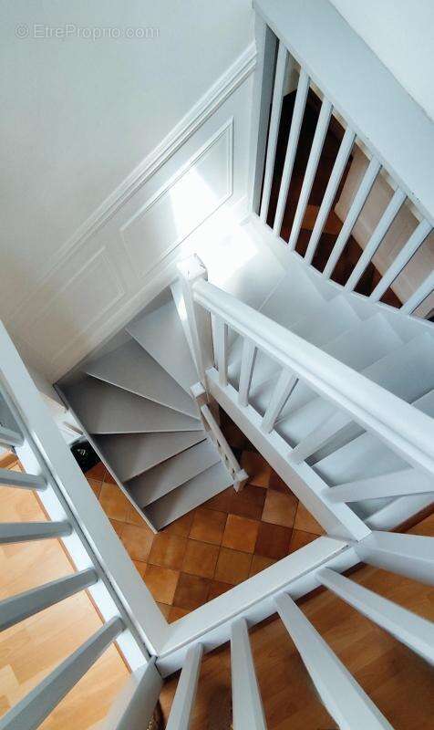 Appartement duplex - 4 chambres - parking privé -  proche centre ville - lisieux (14100) - photo 15
