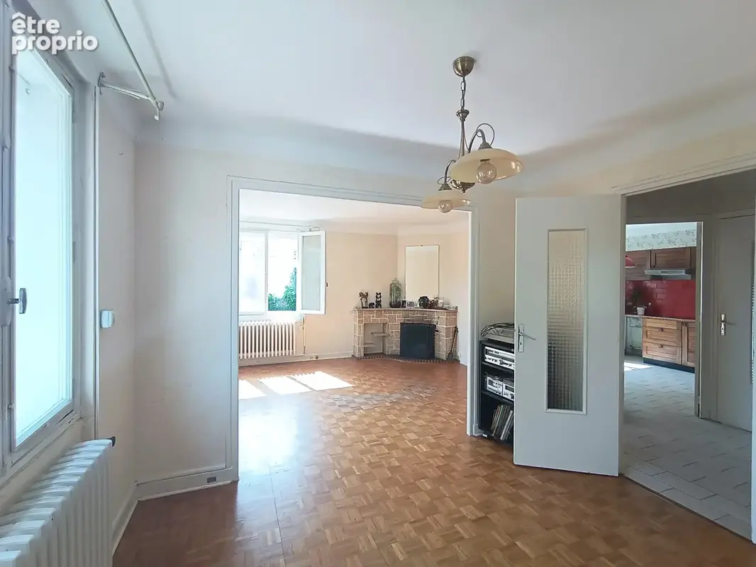 Maison individuelle à étage, 3 chambres, jardin, garage quartier calme - photo 3