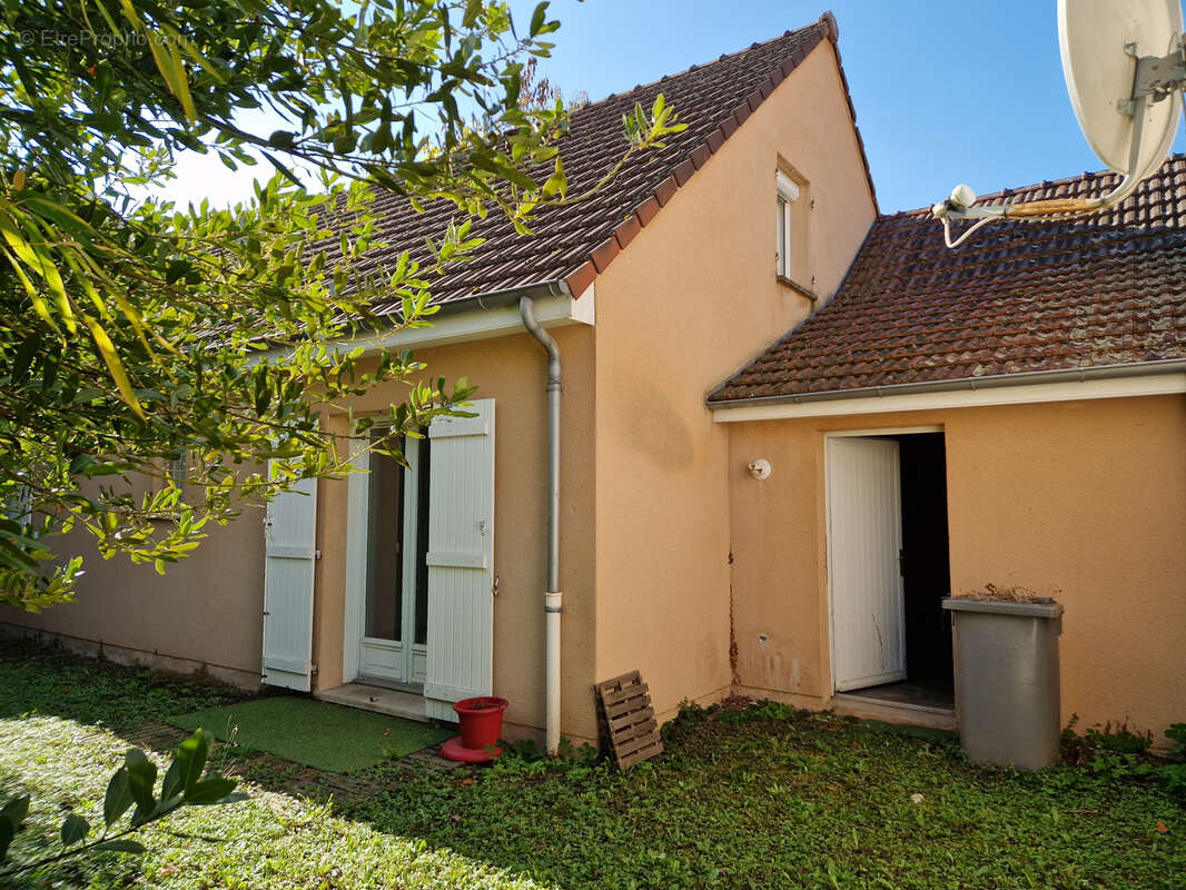 Maison à AUTUN