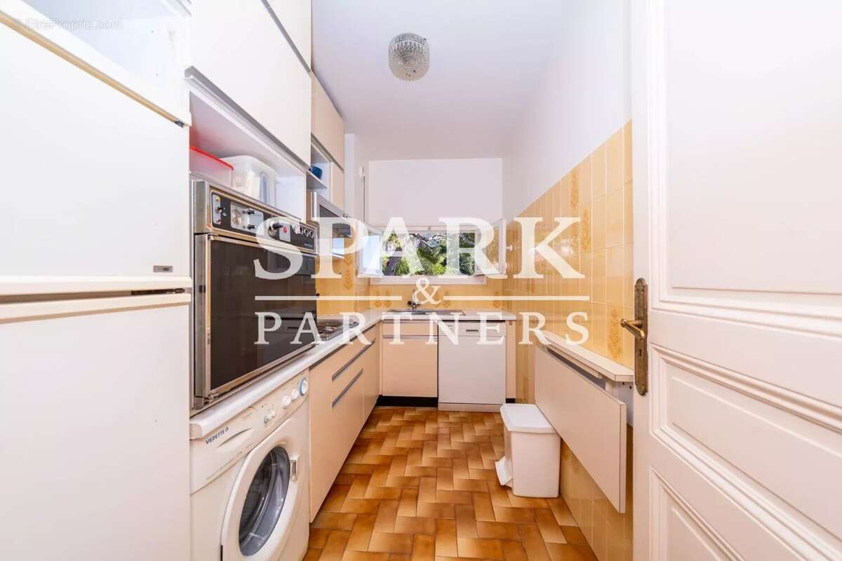 Appartement à BEAULIEU-SUR-MER