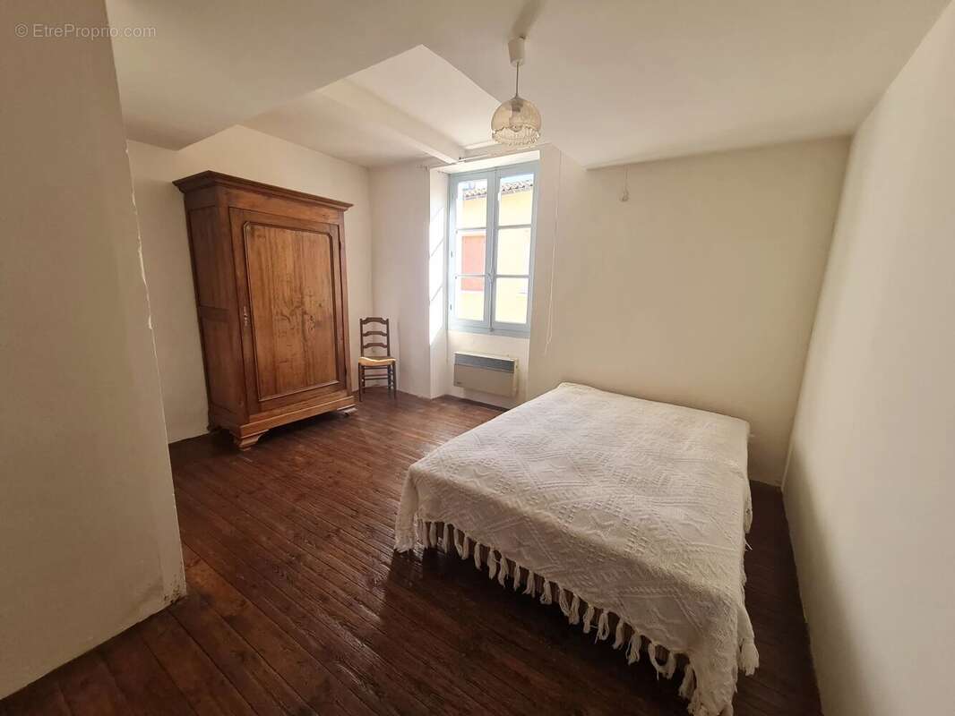 Maison à VERTEUIL-SUR-CHARENTE