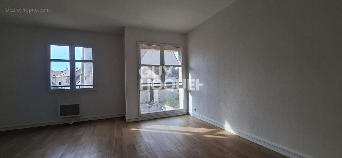 Appartement à AUBERGENVILLE