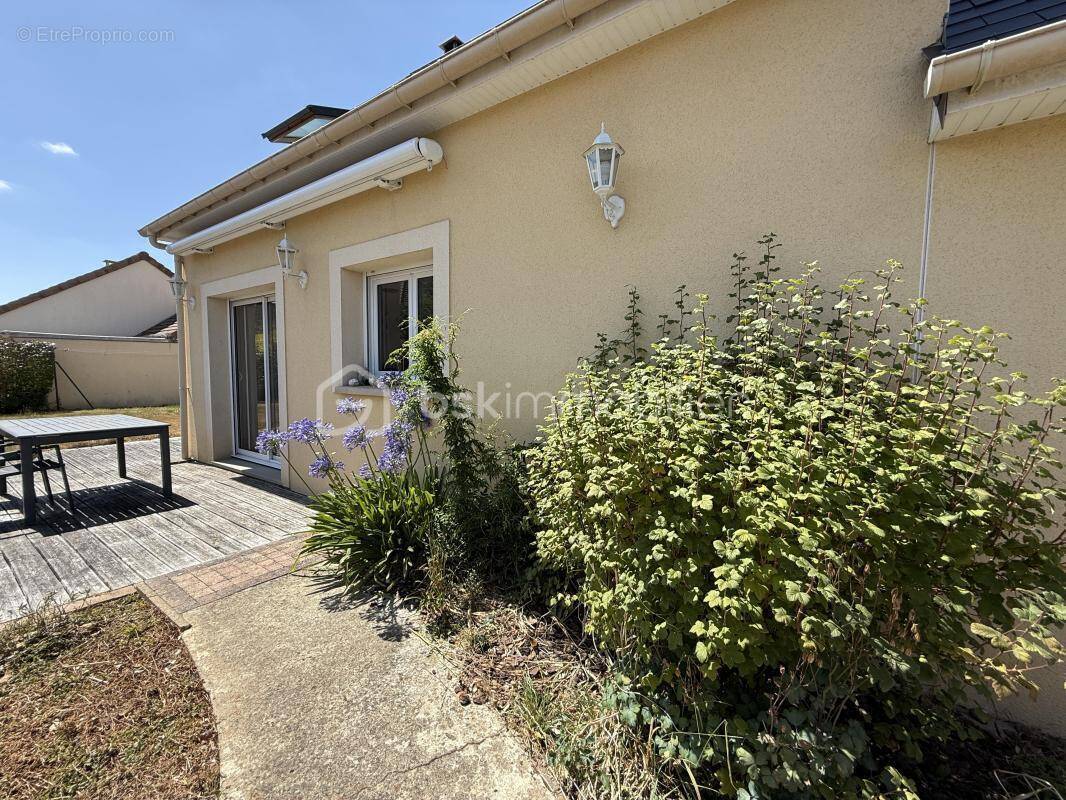 Maison à AUNAY-SUR-ODON