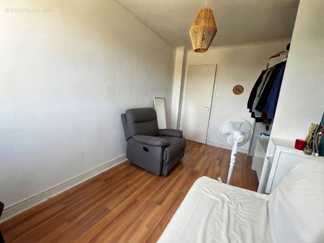 HIDRI IMMO PLUS vous propose un T3 Investissement locatif universitaire proche tram et commerces - Vallier - photo 11