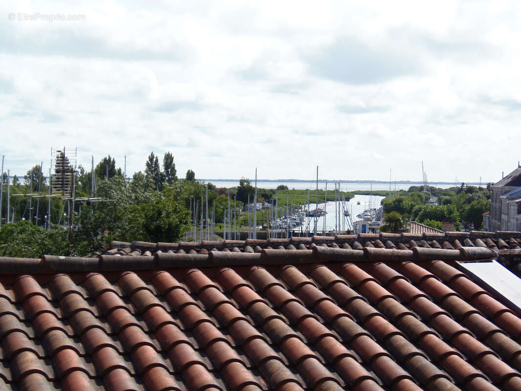 Maison à MORTAGNE-SUR-GIRONDE