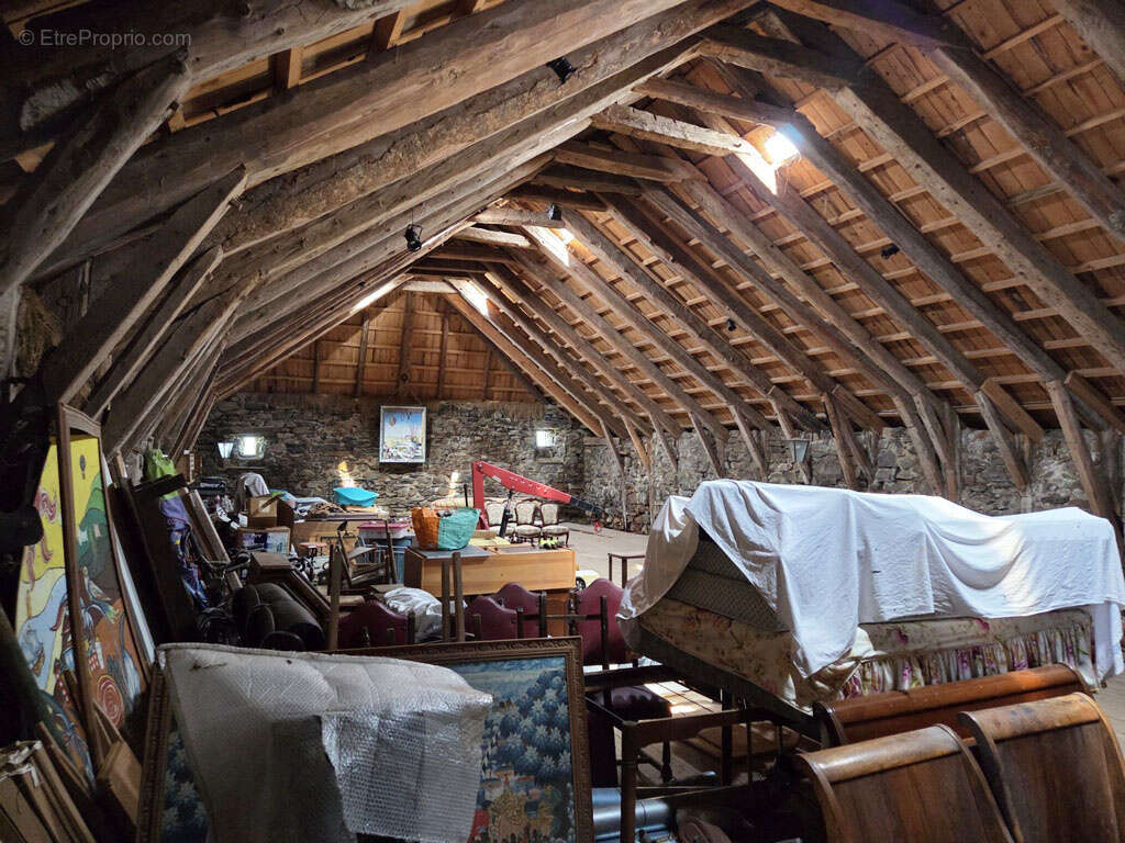 Belle ferme en pierre indépendante proche du Béage - photo 9