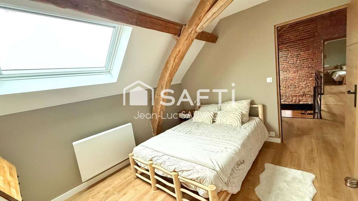 Maison 180 m² à Chateau-L'abbaye  - photo 8