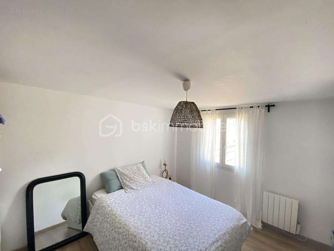 Maison à SAINT-CANNAT