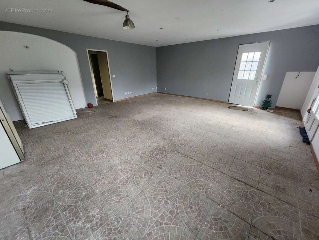 Appartement à BORDES