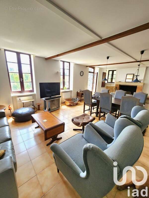 Maison 220 m² à Saint-Palais  - photo 7