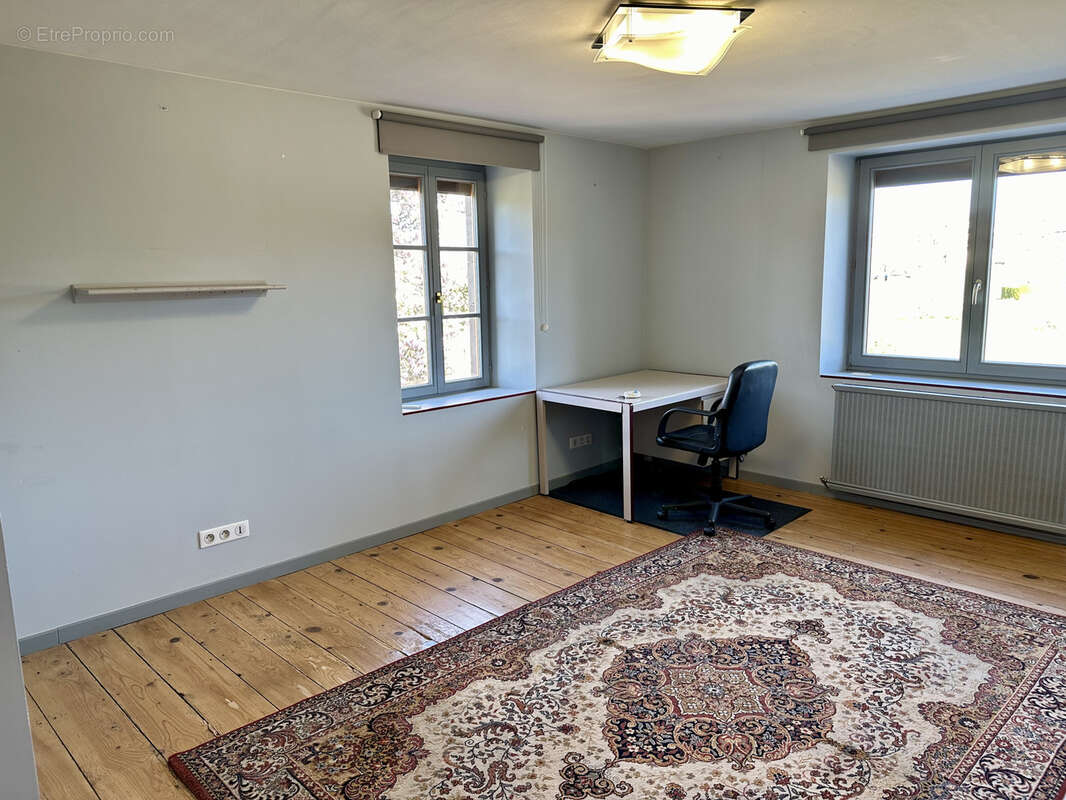 Maison à FOUGEROLLES