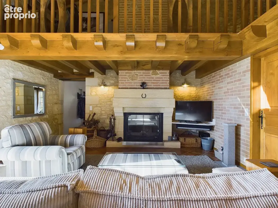 Maison magnifiquement rénovée avec écuries et potentiel de revenus - photo 6
