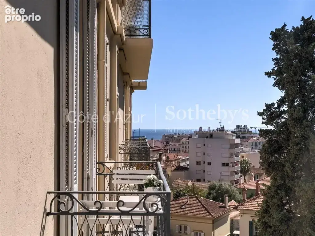 Cannes Petit Juas, 4 pièces de 121 m² rénové avec vue mer et garage - photo 9