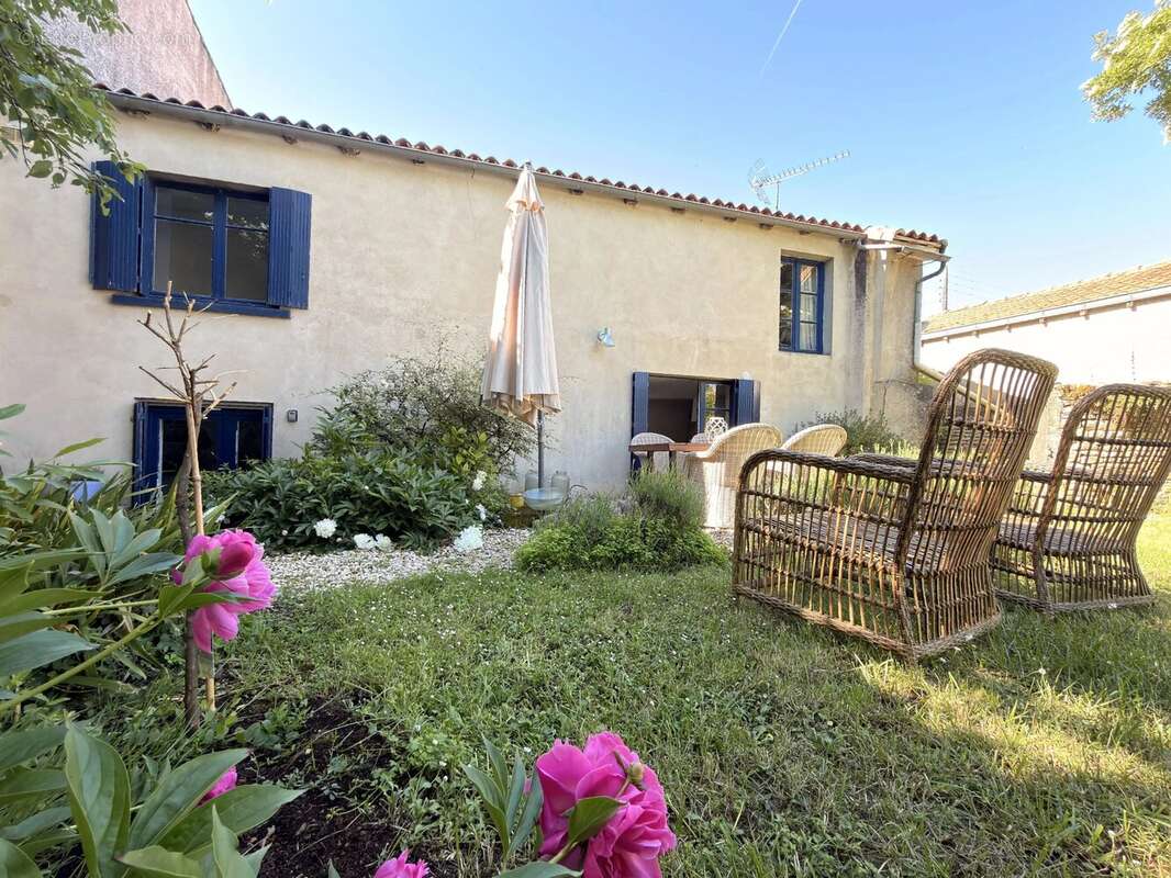 Maison à VILLEFAGNAN