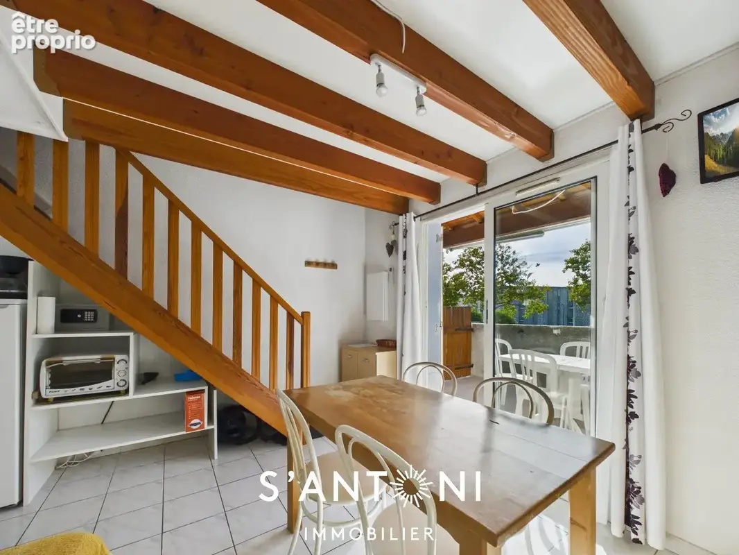 Le cap d'agde  rochelongue  appartement 3 pièces avec terrasse, piscine et parking - photo 11