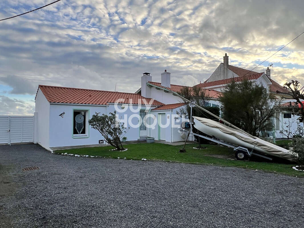 Maison à NOTRE-DAME-DE-RIEZ