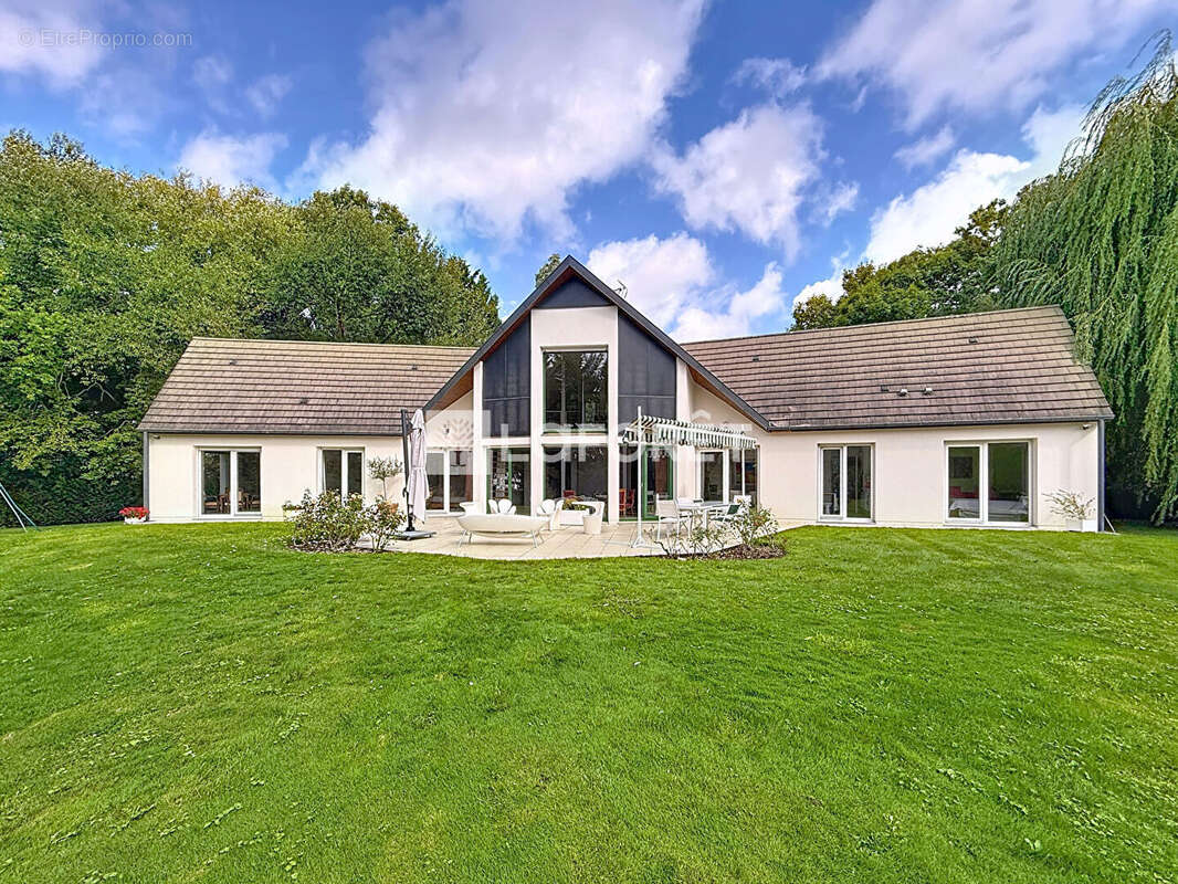 Maison à SAINT-MEMMIE