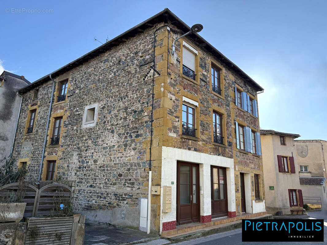 Appartement à SAVIGNY