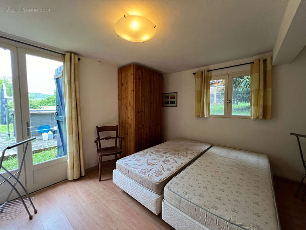 Maison à CASTELNAUD-LA-CHAPELLE