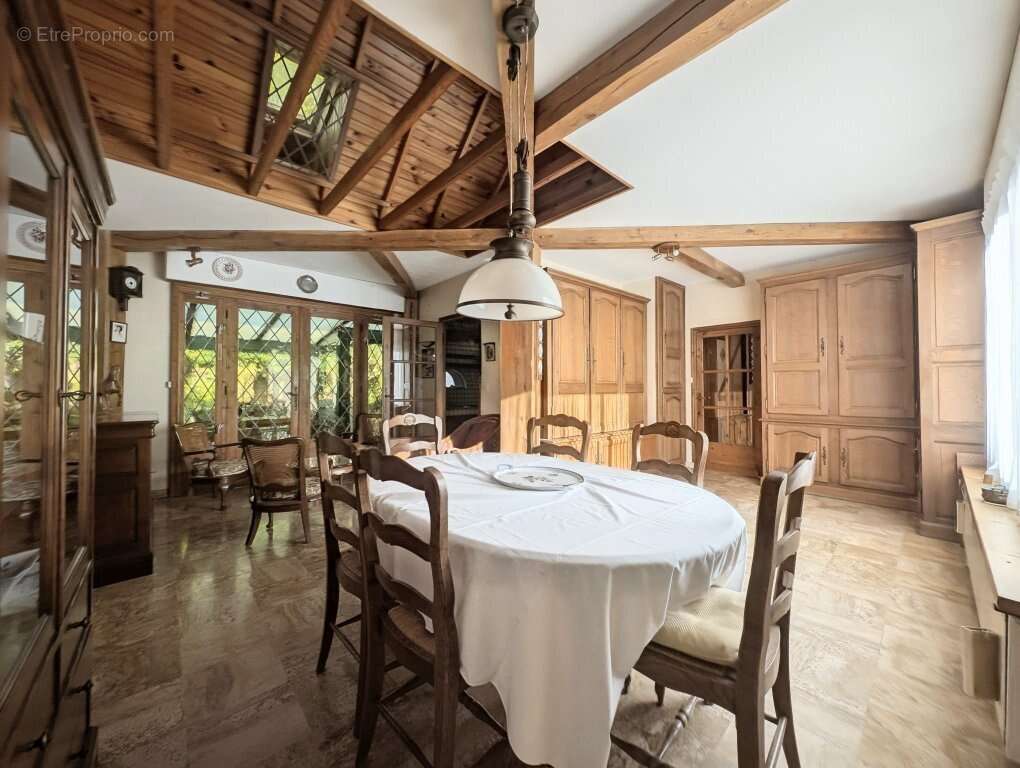 Maison à MARQUETTE-LEZ-LILLE