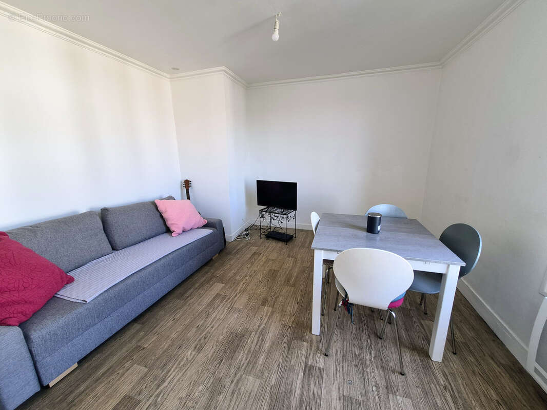 Appartement à LE PERREUX-SUR-MARNE