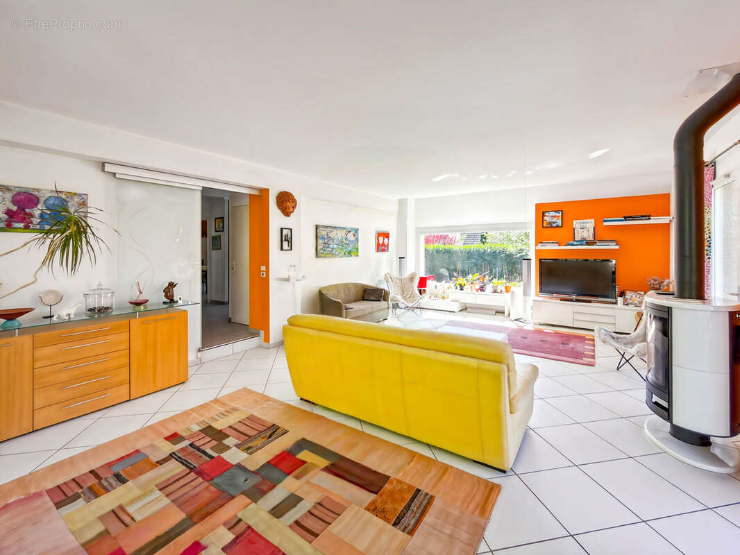 Maison à MARGENCY