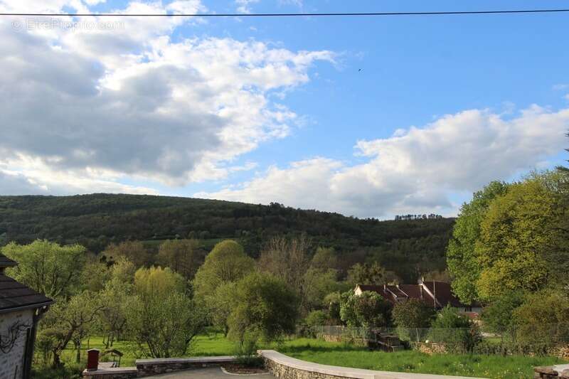 Maison à vendre P5 de 129,60 m² à rénover SAINT VICTOR SUR OUCHE (21) - photo 10