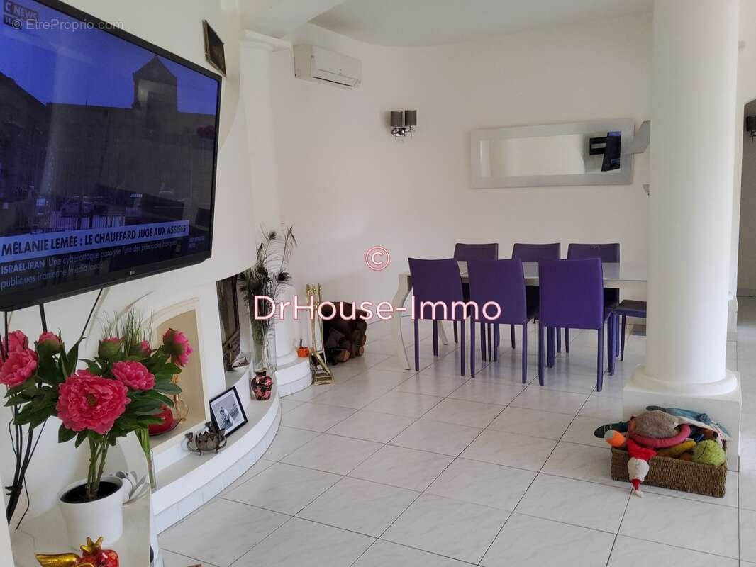 Maison à MOLIERES-SUR-CEZE