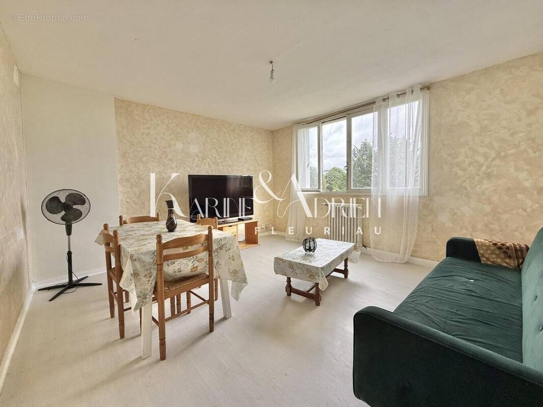 Photo 1 - Appartement à FONTENAY-LE-COMTE
