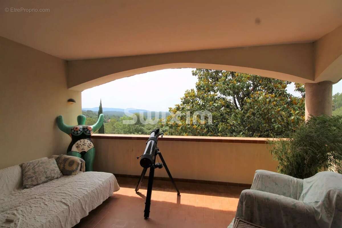 Belle bastide provençale avec panorama - photo 10