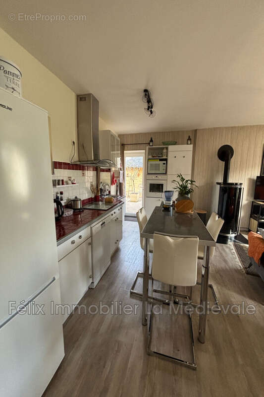 Maison à SALIGNAC-EYVIGUES