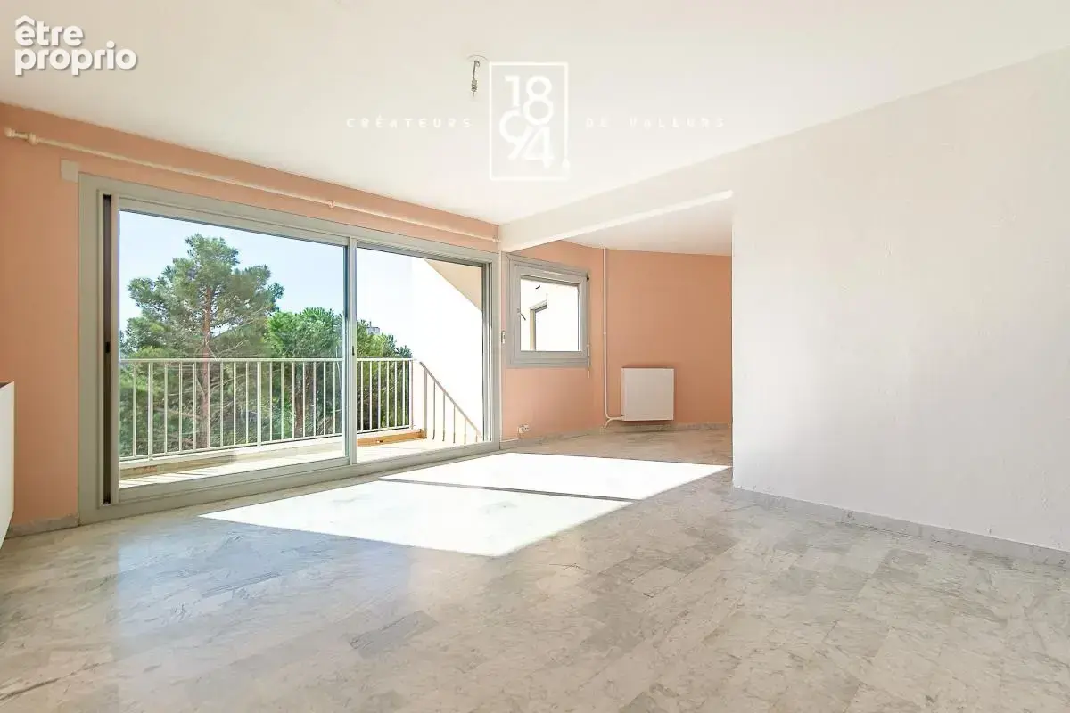 Appartement à SALON-DE-PROVENCE