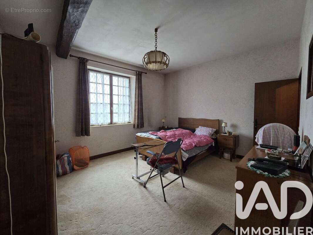 Maison 100 m² à Montbouy  - photo 6