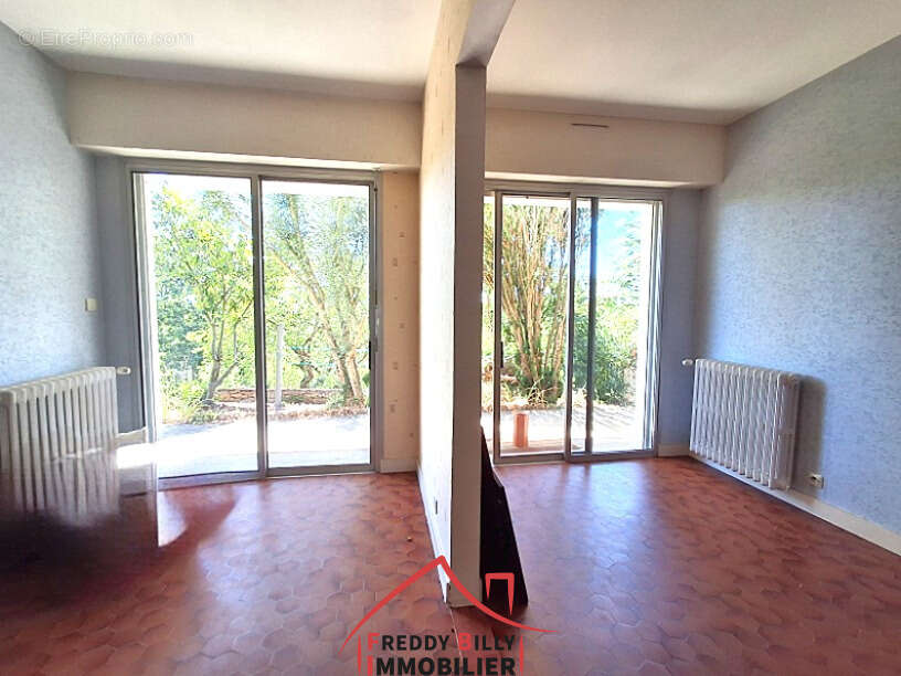 Maison 3 chambres + bureau - jardin avec vue sur la vallée ! - photo 7